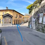 Via Funicolare Lägenhet