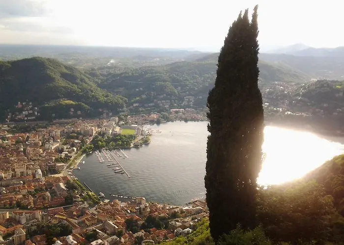 Lejlighed Via Funicolare Brunate